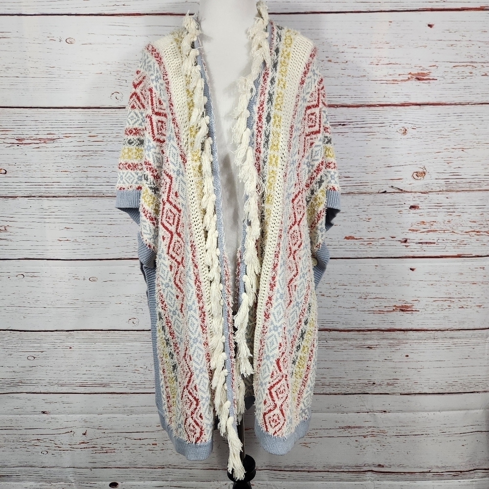 CABI Love Carol Collection Siesta Poncho Size XS/S - Picture 2 of 6